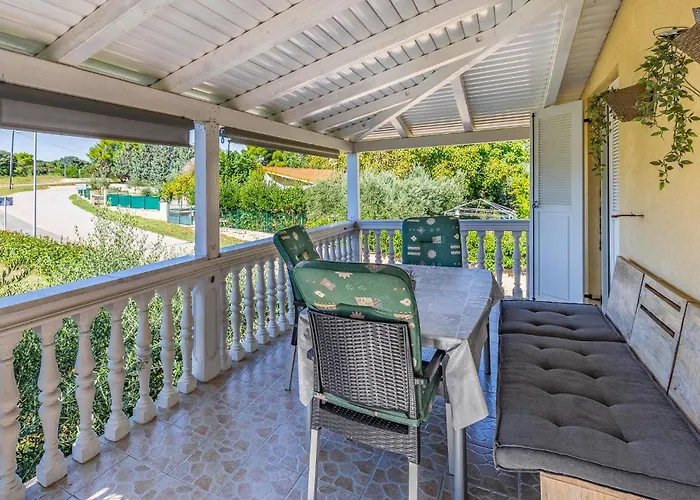 Amazing In With Wifi Banjole